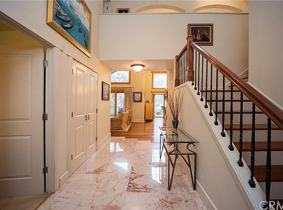 4th image of 18339 Sugarbush Ct
