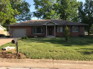 604 Krohn St, Boonville, MO 65233
