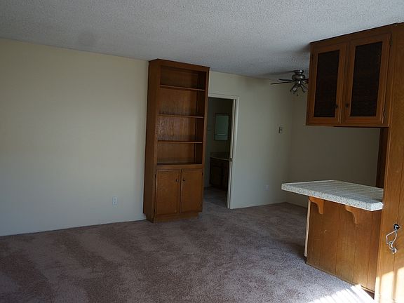 4th image of 4151 Mississippi St APT 08