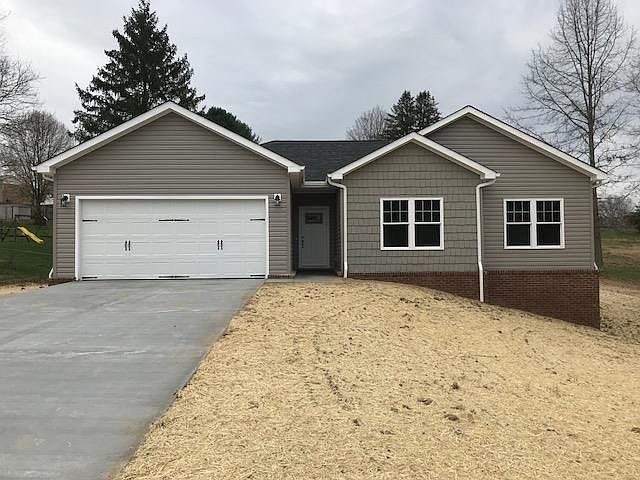 1st image of 1066 Canterbury Ln