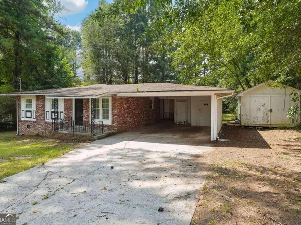 3823 Rector Dr, Rex, GA 30273