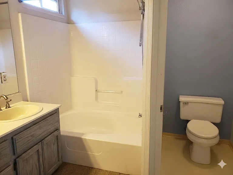 662 Allbrook Dr — Photo 9