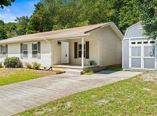 239 Bethel Dr, Lenoir City, TN 37772