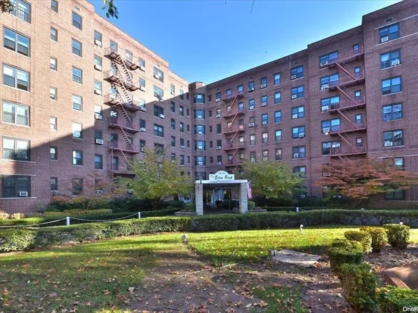 84-01 Main Street #225, Briarwood, NY 11435