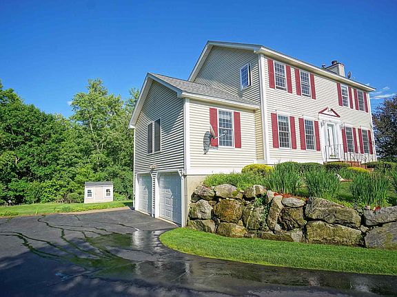 4th image of 97 Beech Plum Dr