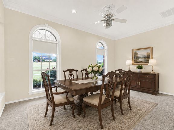 5th image of 2735 Bent Oaks Dr