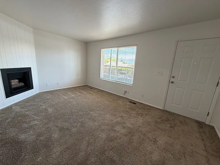 2519 S 300 E — Photo 9