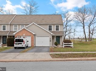 4055 Buttonwood Dr, Mount Joy, PA 17552