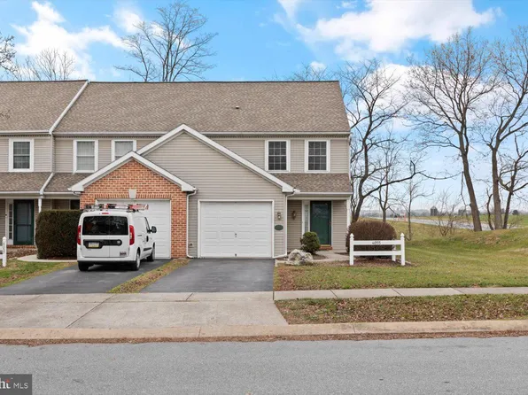 4055 Buttonwood Dr, Mount Joy, PA 17552