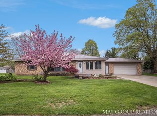 1246 Forest Hollow Ct SE, Kentwood, MI 49546