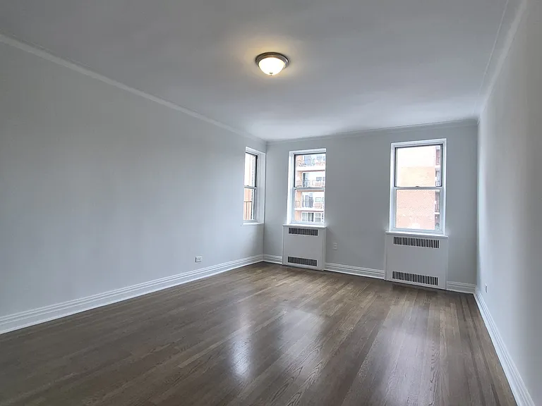 72-38 113th St #6G — Photo 8