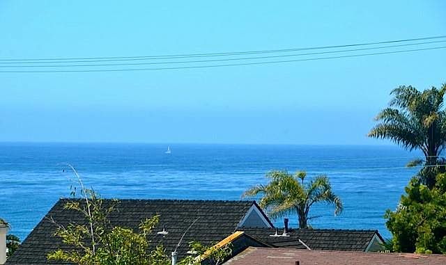 1st image of 407 Bird Rock Ave