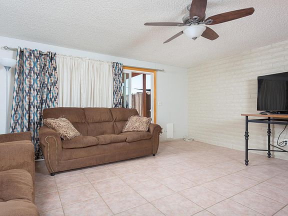 5th image of 7808 E Kenyon Dr