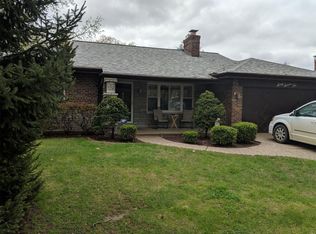 6710 Eichelberger St, Saint Louis, MO 63109