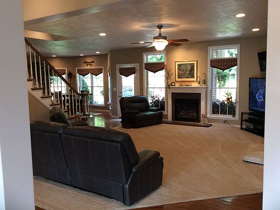 5th image of 2025 Timbercrest Dr