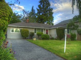 10230 37th Ave SW, Seattle, WA 98146