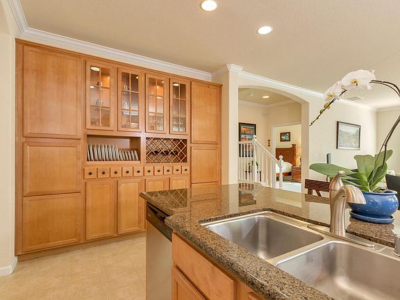 4th image of 433 Leighton Ct