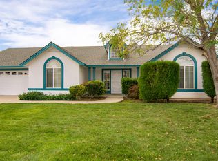 4063 Sunglow Dr, Redding, CA 96001