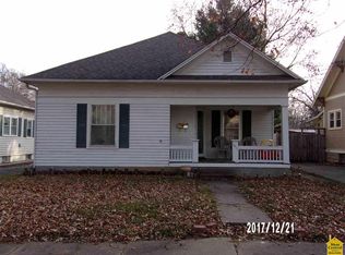 1411 S Carr Ave, Sedalia, MO 65301