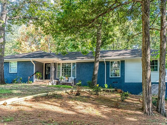 4th image of 1020 Swanson Dr