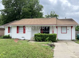 916 Manhattan Dr, Denton, TX 76209