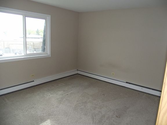 5th image of 17204 71st Ave APT 12