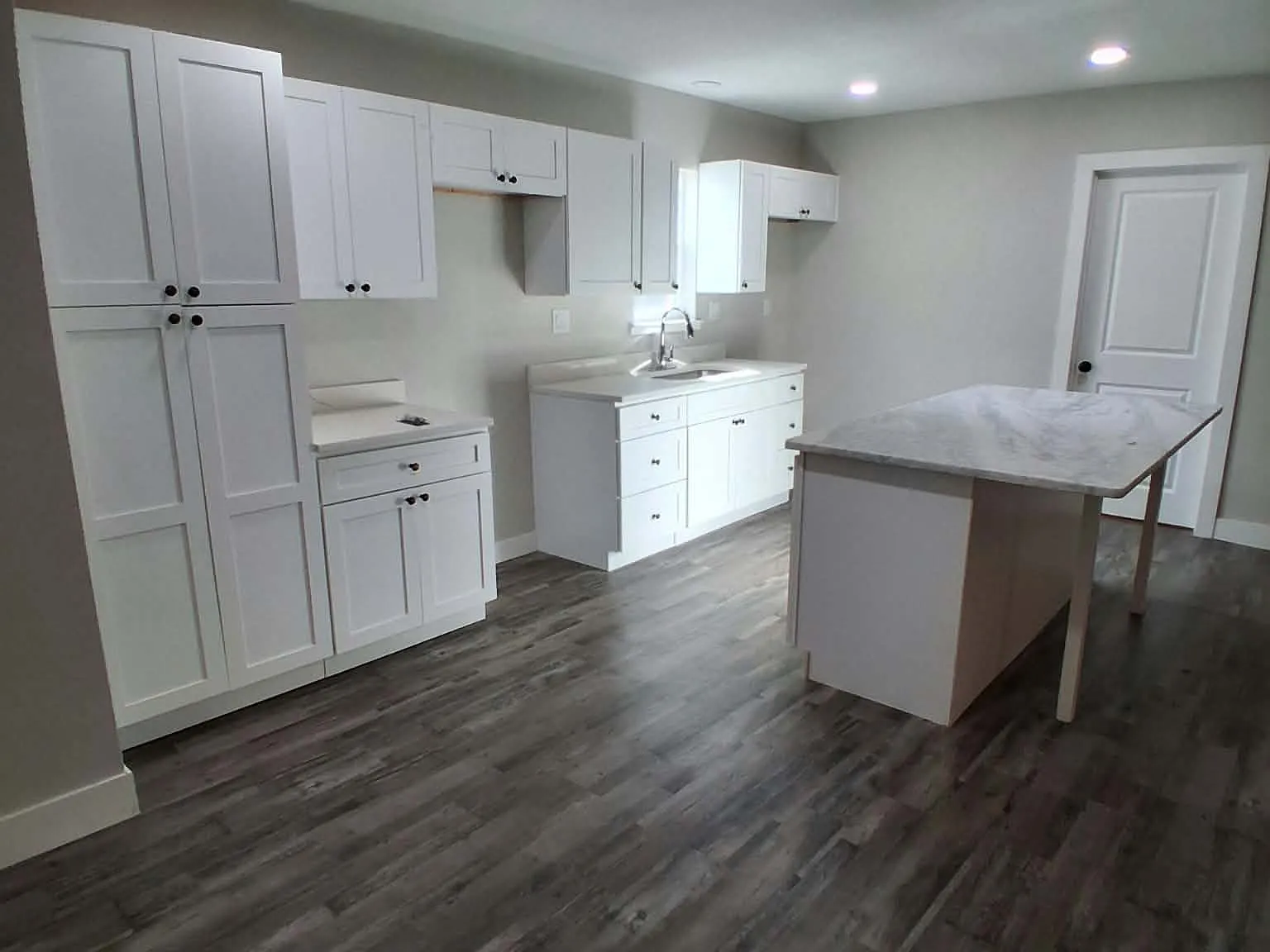 3 bed, 1.5 bath, 1176 sqft, $1,850 — Photo 4