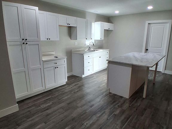 4th image of 1443 Hortense Ave
