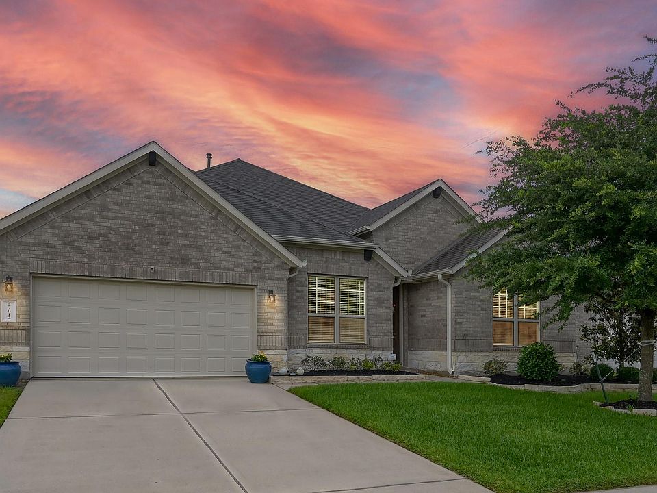 1st image of 27912 Parkside Creek Dr