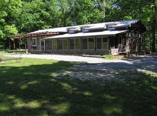 592 Mountain Farm Rd, Signal Mountain, TN 37377