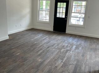 92 Bay St #1R, Montclair, NJ 07042