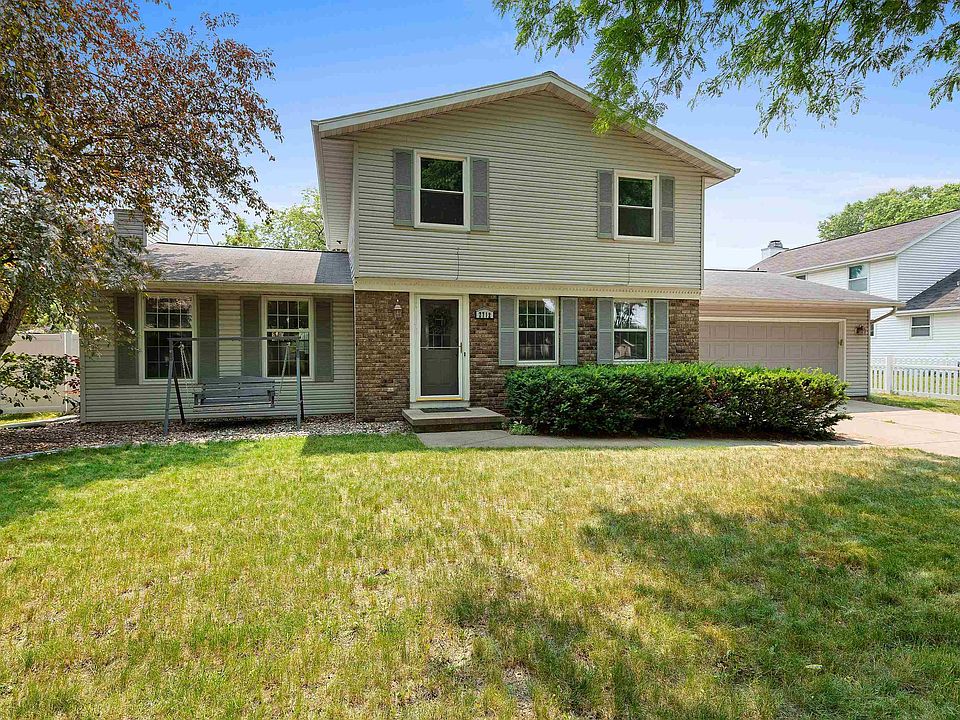 2712 Old Coach Rd, Green Bay, WI 54302 Zillow