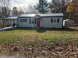 1298 Skyview Rd, Salem, VA 24153