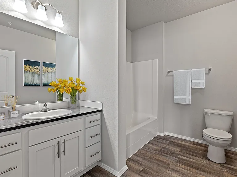 Broadway12 - Apartments for Rent in Spokane Valley