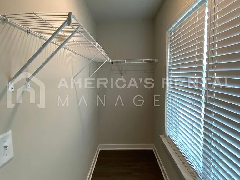 490 Ridge View Cir — Photo 28