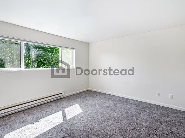 612 Prospect St #1 — Photo 8