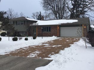 1S500 Lewis Ave, Lombard, IL