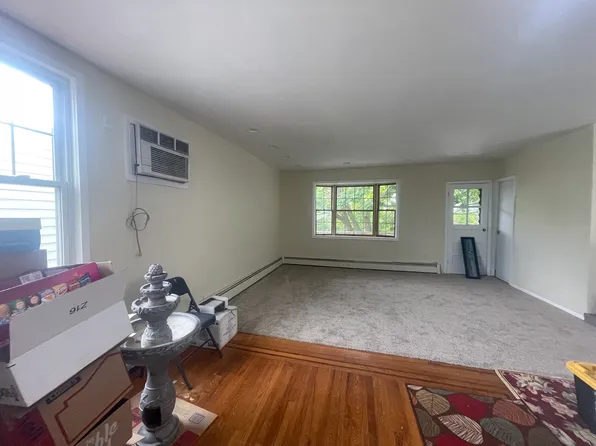 (undisclosed Address), Yonkers, NY 10701