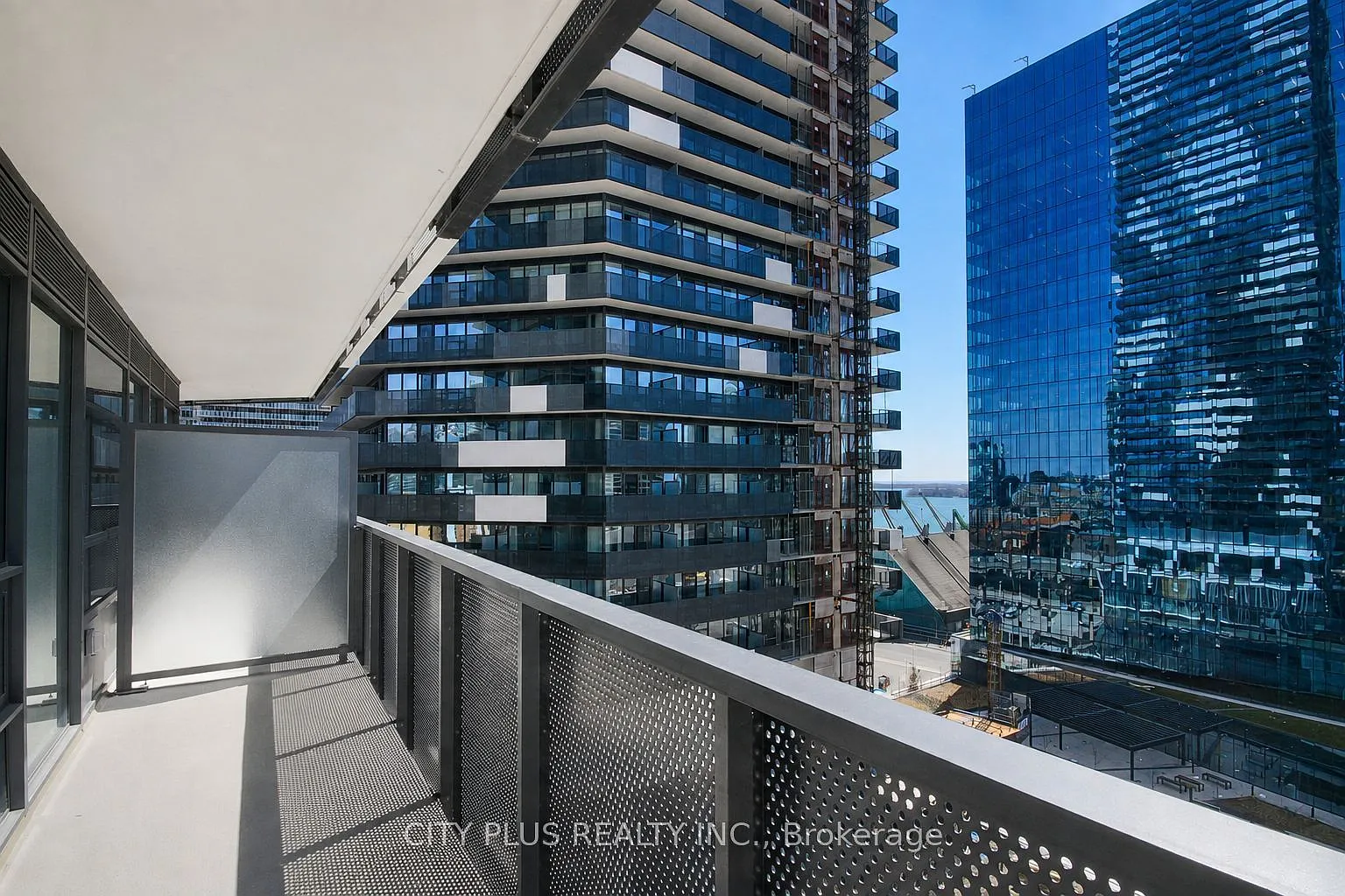 2 bed, $2,650 — Photo 2