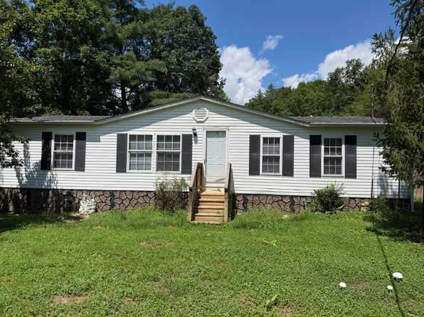 5210 Indian Draft Rd, Covington, VA 24426