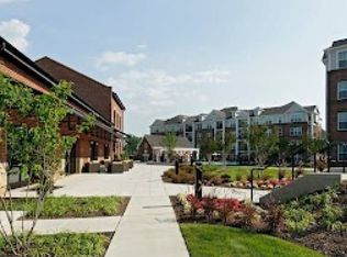823 Cobblestone Blvd APT 308, Fredericksburg, VA 22401