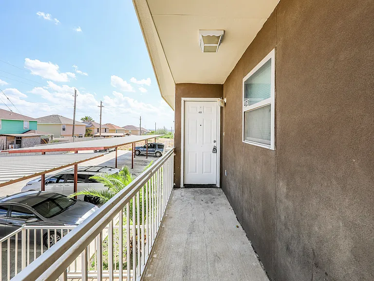 2601 Lomas Del Sur Blvd — Photo 4