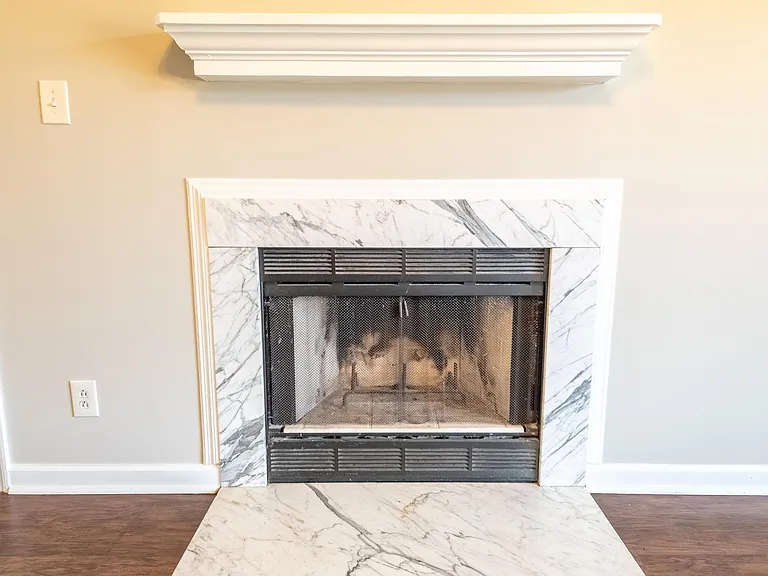 2935 Chillingworth Dr — Photo 5