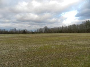 U E South St, Versailles, IN 47042