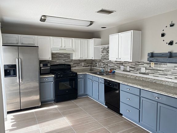 5th image of 10319 Lakeside Vista Dr