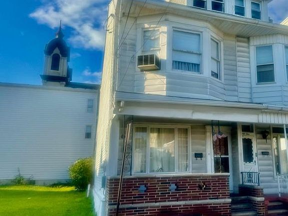 2nd image of 37 W Coal St