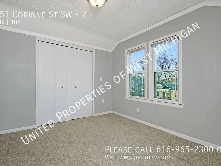 251 Corinne St SW #2 — Photo 8