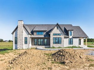 100 Ava Ct, Wilmore, KY 40390