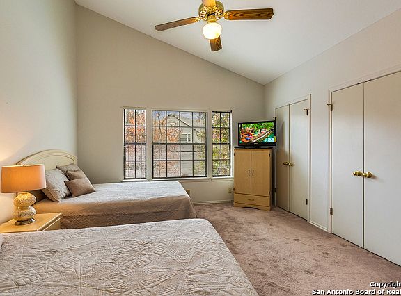 3rd image of 63 Chapel Hill Cir