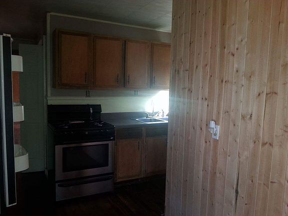 5th image of 5560 Wv Highway 5 E